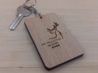 porte-cles-bois-brut-grave